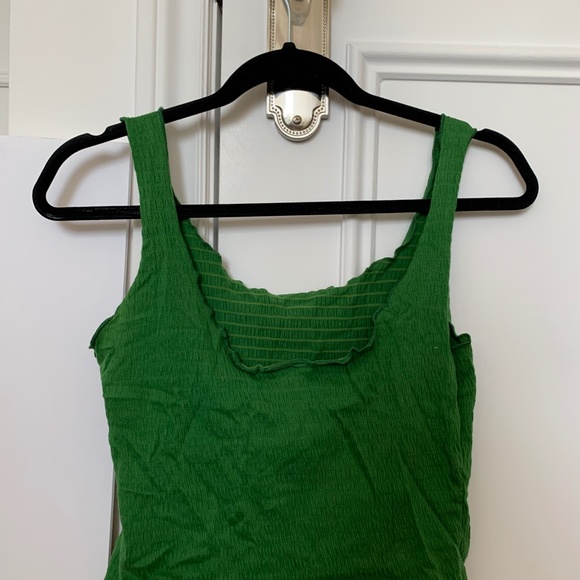 BDG Green Crop top - Picture 3 of 3